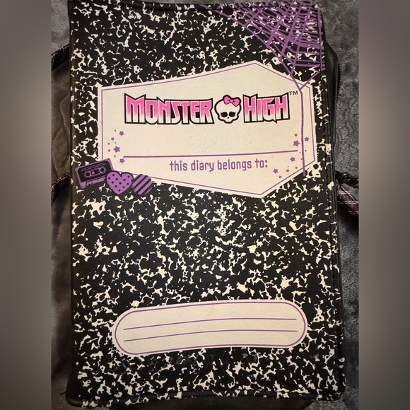 Monster High Purse - Picture 4 of 4